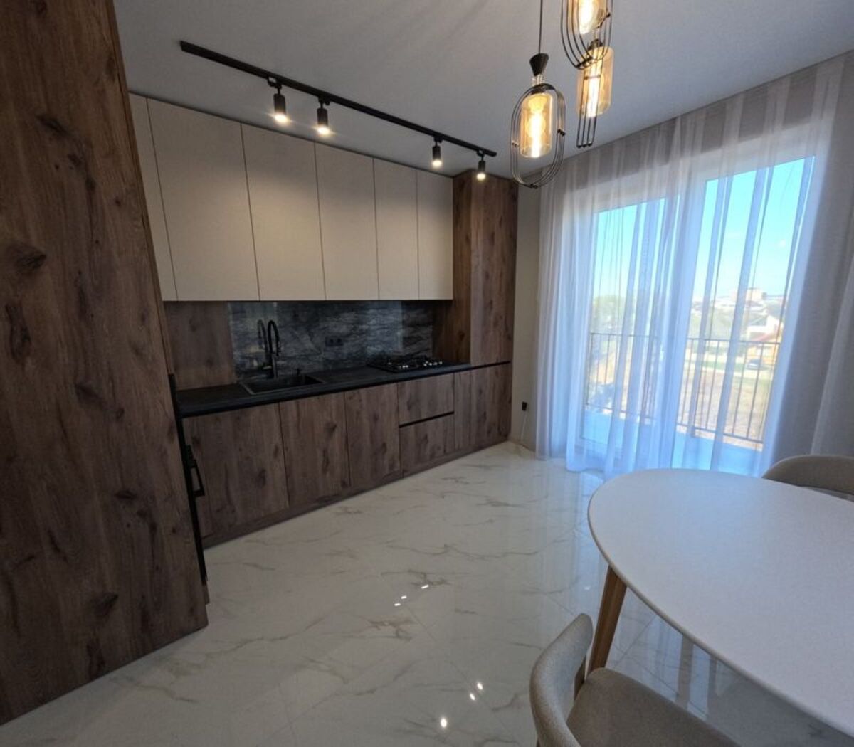 ��������� �������� 24 ������, ��������, �����-��������� ����, �����-���������� ���� 1