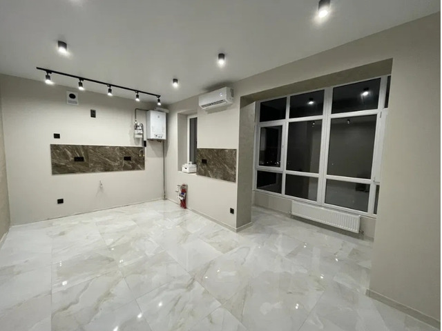 Продаж 1-но кімнатної квартири центр міста фото 1 Продаж 1-но кімнатної квартири центр міста фото 1