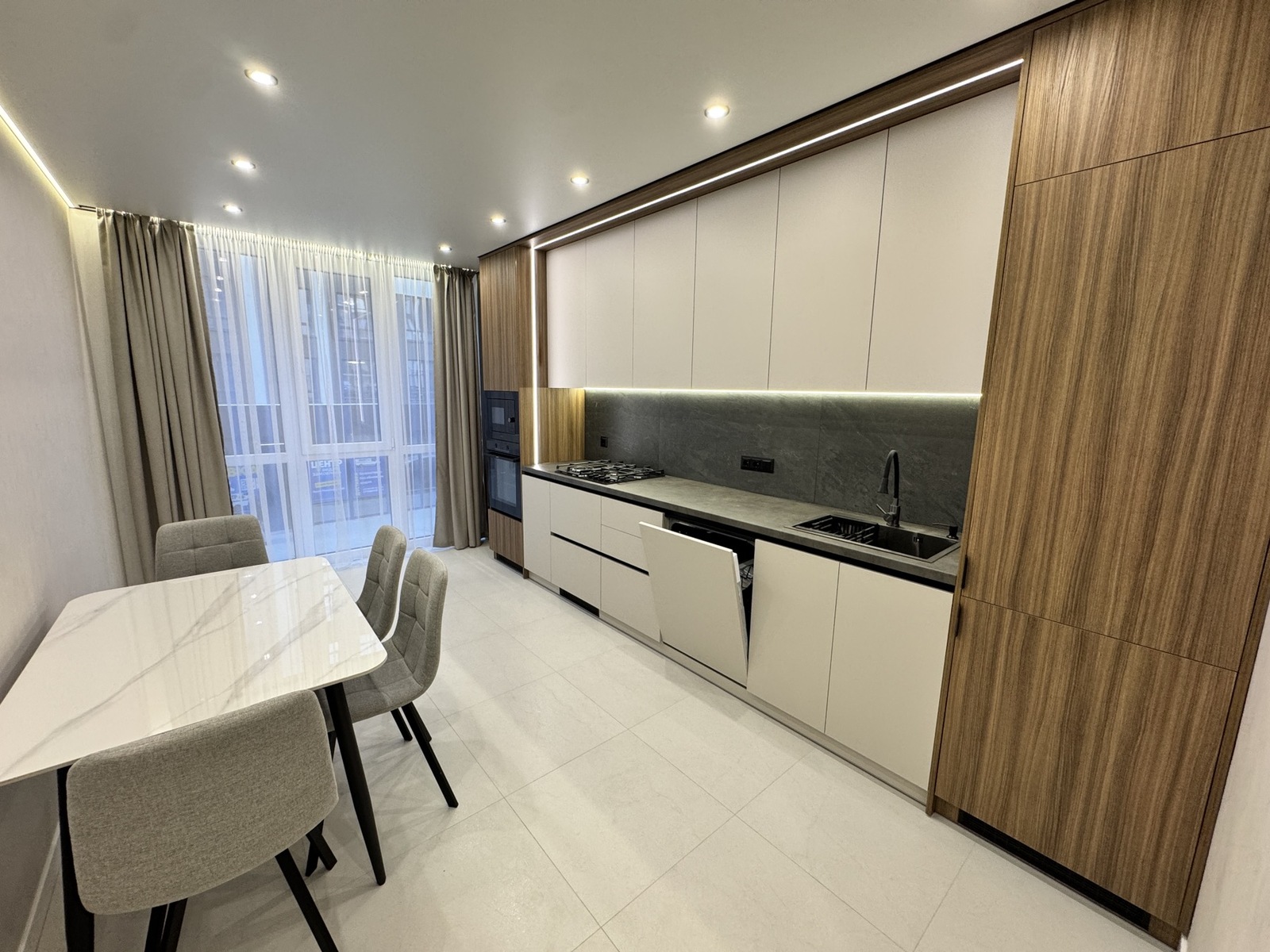 ��������� �������� �����-���������, �����-����������, ����� ���� 1