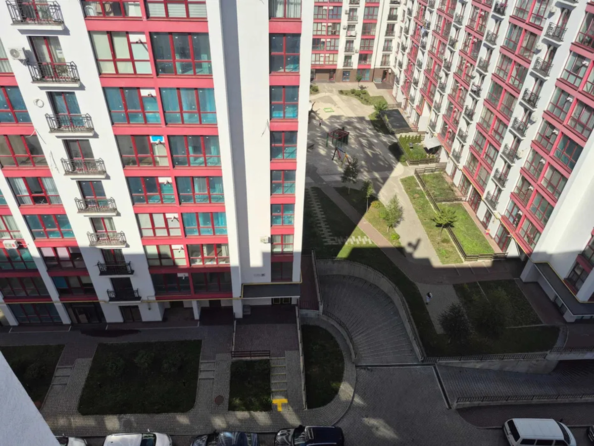 Продається квартира Івано-Франківська, Івано-Франківськ, Бам, Довженка О. вул. фото 1 Продається квартира Івано-Франківська, Івано-Франківськ, Бам, Довженка О. вул. фото 1