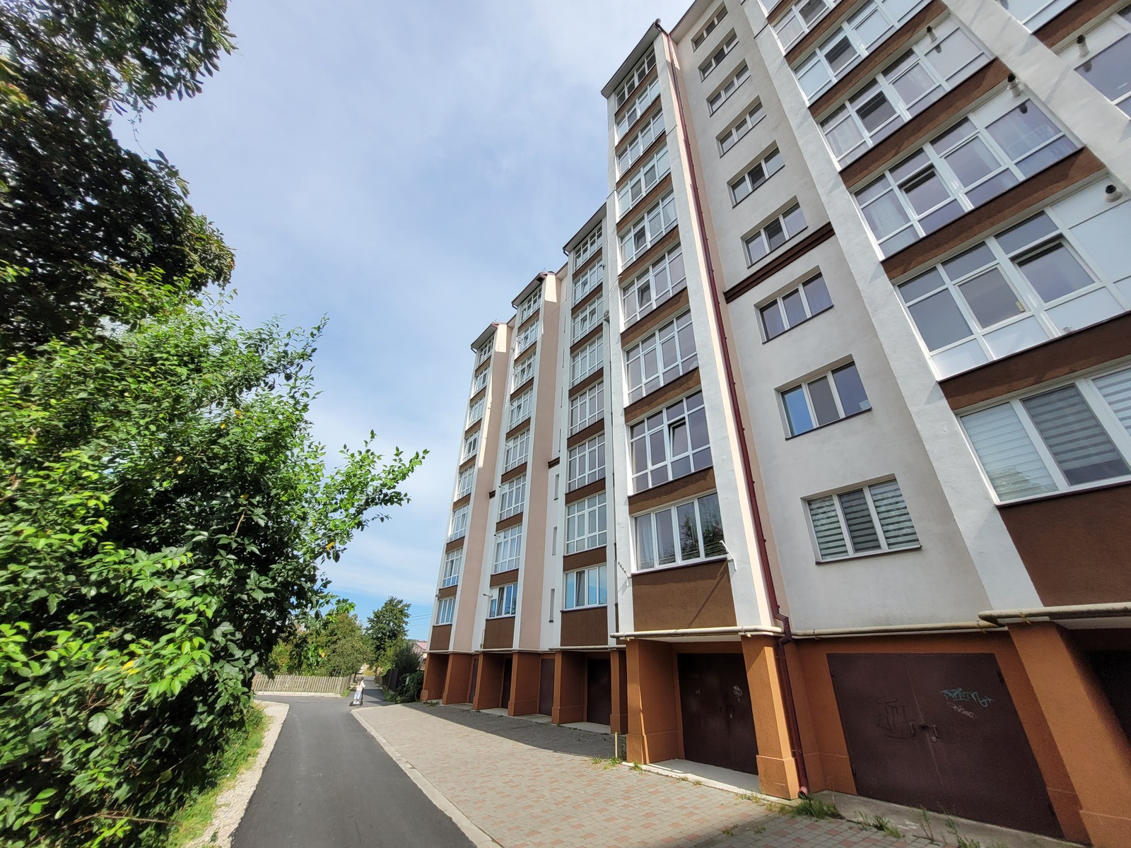 Продається квартира Івано-Франківська, Івано-Франківські села, Вовчинець, Яблунева, 2 фото 1 Продається квартира Івано-Франківська, Івано-Франківські села, Вовчинець, Яблунева, 2 фото 1