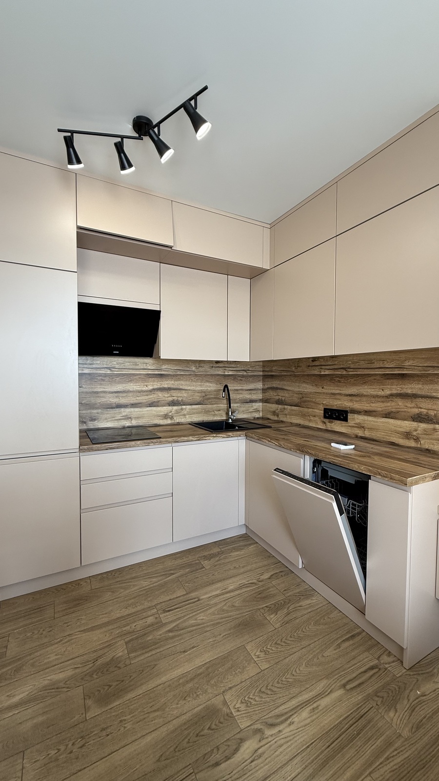 ��������� �������� ��������, �������, �����-��������� ����, �����-���������� ���� 1