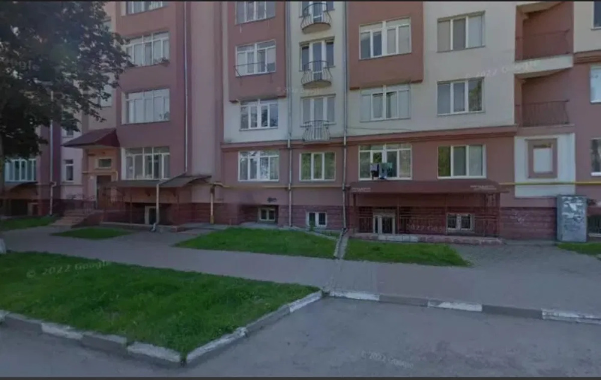 Продається квартира Івано-Франківська, Івано-Франківськ, Позитрон, Хмельницького Б. вул. фото 1 Продається квартира Івано-Франківська, Івано-Франківськ, Позитрон, Хмельницького Б. вул. фото 1