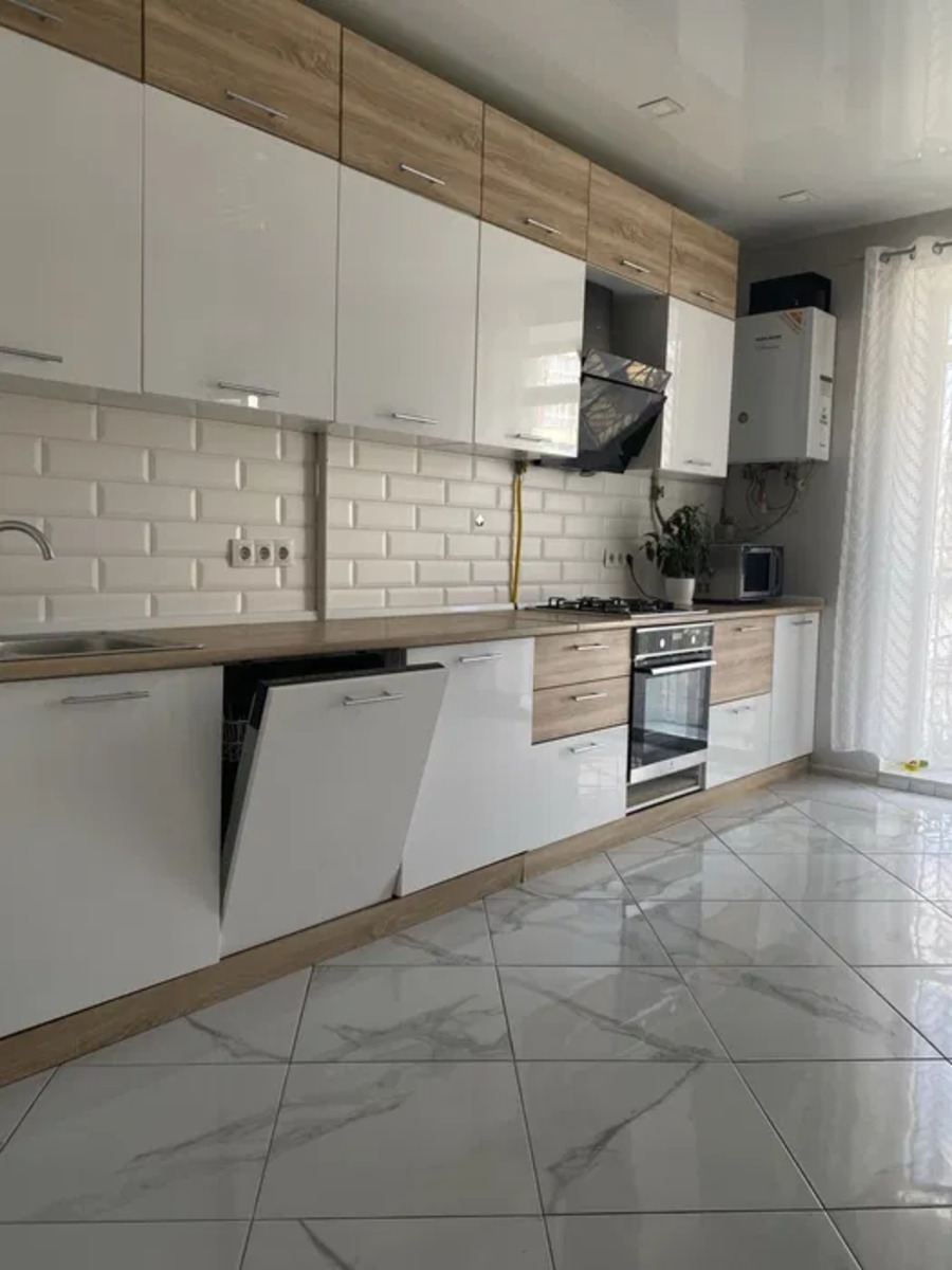Продається квартира Івано-Франківська, Івано-Франківські села, Крихівці, Слобідська фото 1 Продається квартира Івано-Франківська, Івано-Франківські села, Крихівці, Слобідська фото 1