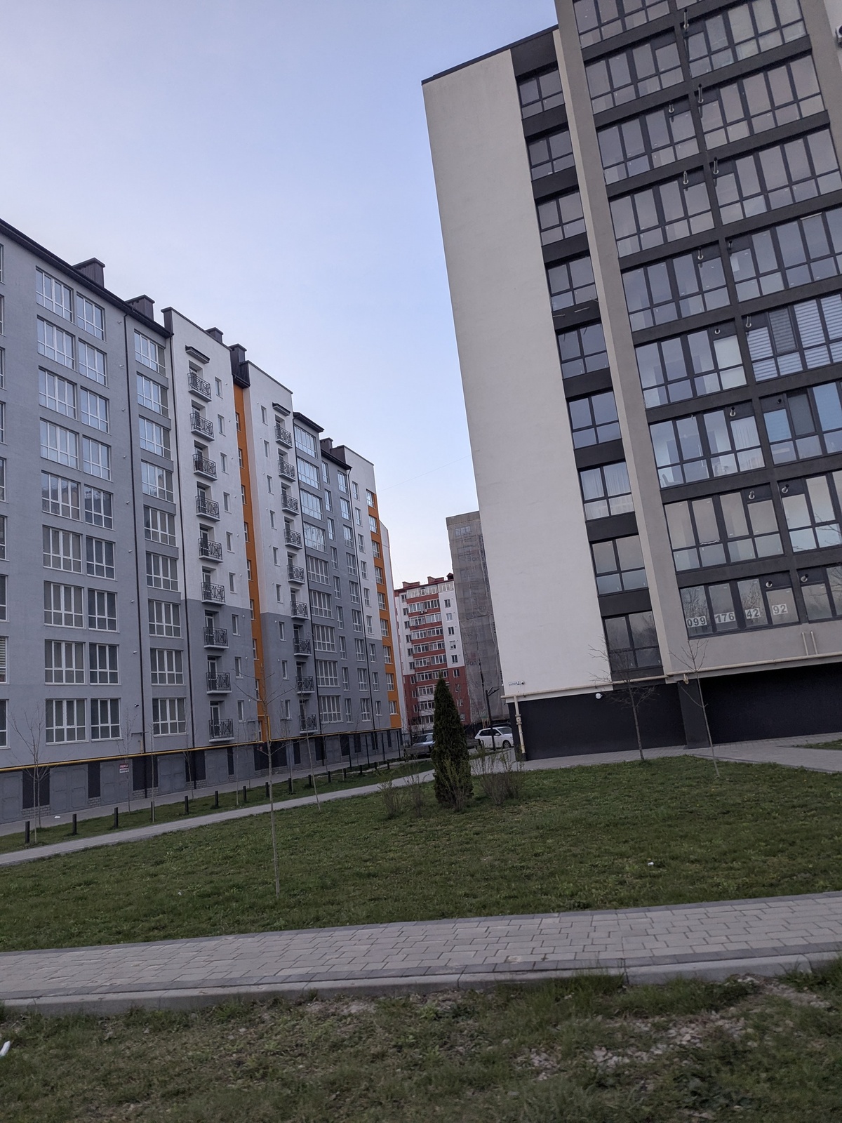 Терміновий продаж 3 кімнатної квартири в ЖК Парковий в Пасічній фото 1 Терміновий продаж 3 кімнатної квартири в ЖК Парковий в Пасічній фото 1