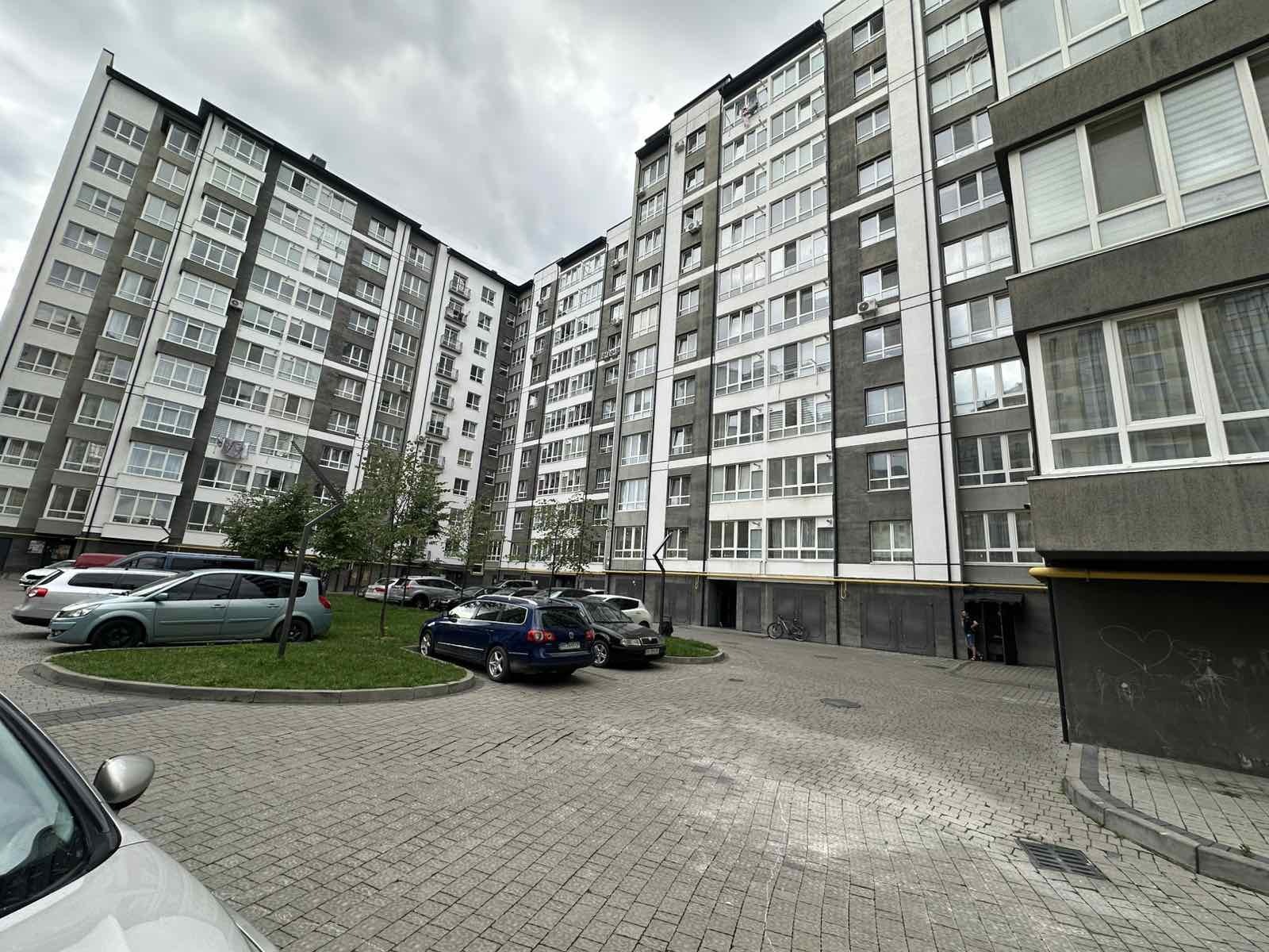Продається квартира Івано-Франківська, Івано-Франківськ, Бам, Довженка О. вул., 21а фото 1 Продається квартира Івано-Франківська, Івано-Франківськ, Бам, Довженка О. вул., 21а фото 1
