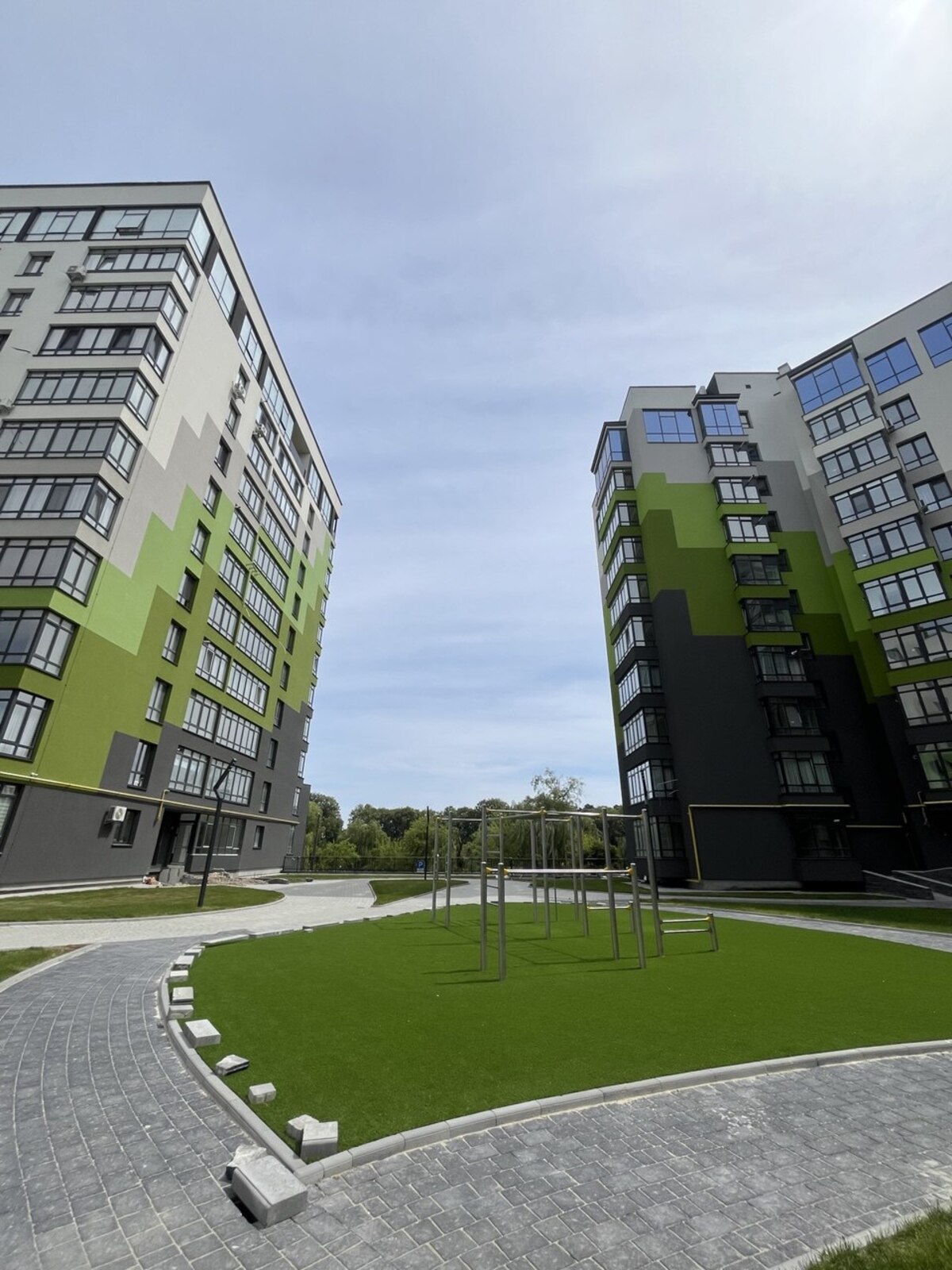 Продається 3 км.квартира в ЖК Міленіум фото 1 Продається 3 км.квартира в ЖК Міленіум фото 1