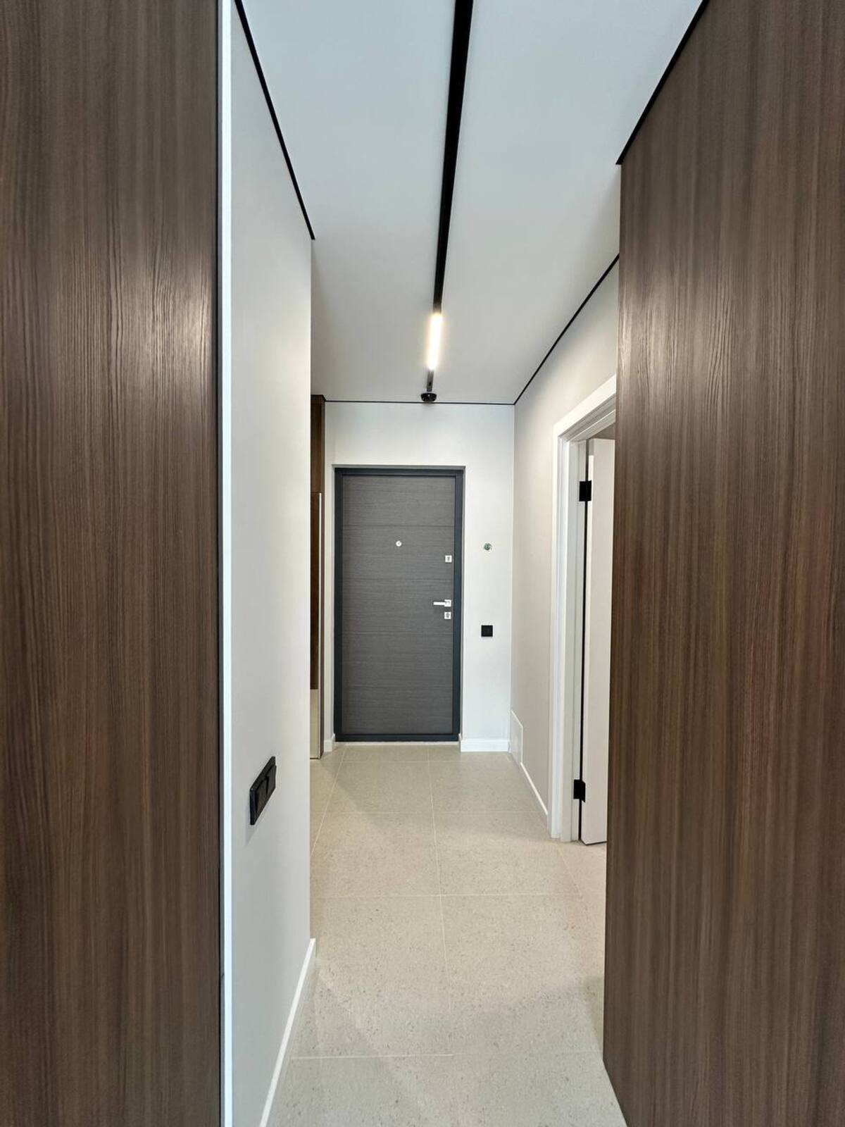 ��������� �������� �����-����������, �����-���������, ������, ճ��� ���., 28 ���� 1