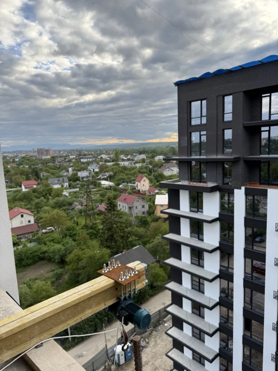 Продається квартира Івано-Франківська, Івано-Франківськ, Озеро, Ленкавського вул. фото 1 Продається квартира Івано-Франківська, Івано-Франківськ, Озеро, Ленкавського вул. фото 1