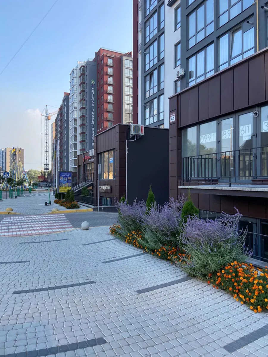 Продається квартира Івано-Франківська, Івано-Франківськ, Центр, Княгинин вул. фото 1 Продається квартира Івано-Франківська, Івано-Франківськ, Центр, Княгинин вул. фото 1