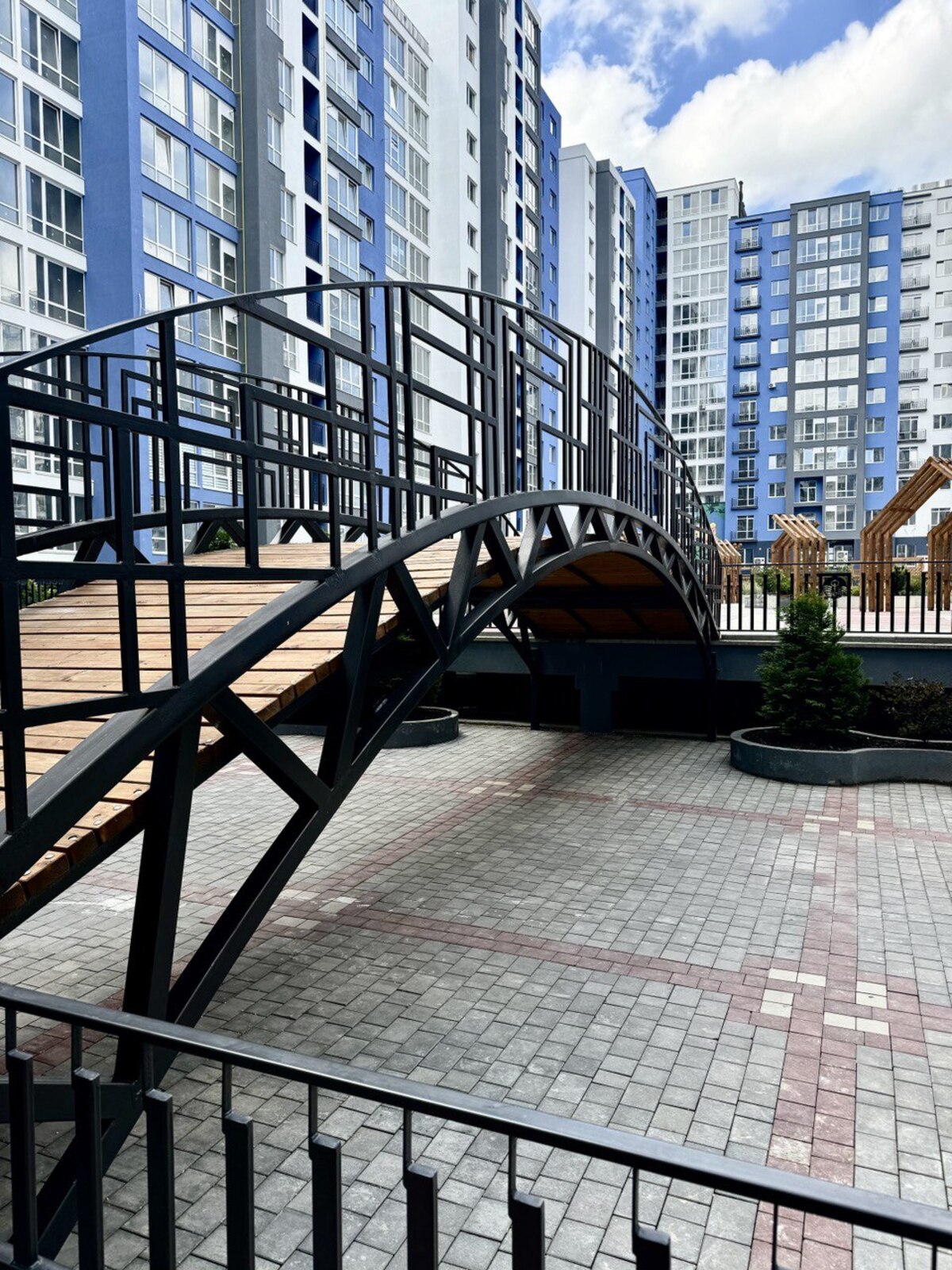 Продається квартира Івано-Франківська, Івано-Франківськ, Центр фото 1 Продається квартира Івано-Франківська, Івано-Франківськ, Центр фото 1