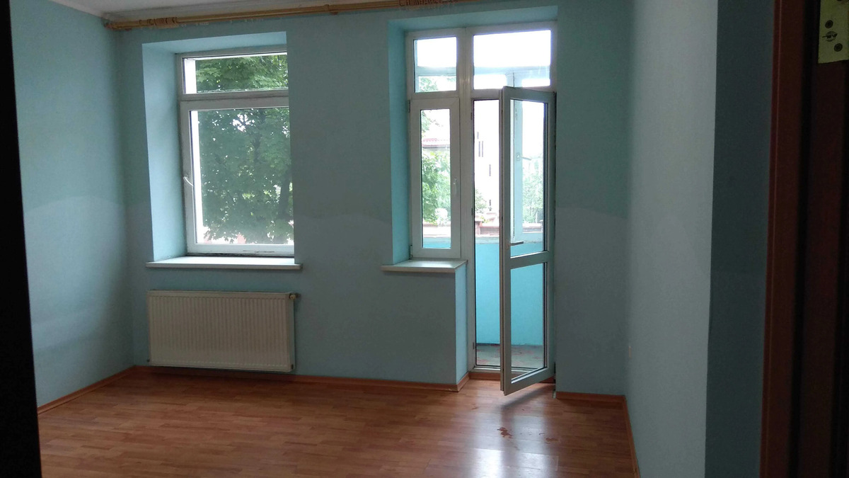 Продається квартира Івано-Франківська, Івано-Франківськ, Позитрон, Хмельницького Б. вул. фото 1 Продається квартира Івано-Франківська, Івано-Франківськ, Позитрон, Хмельницького Б. вул. фото 1