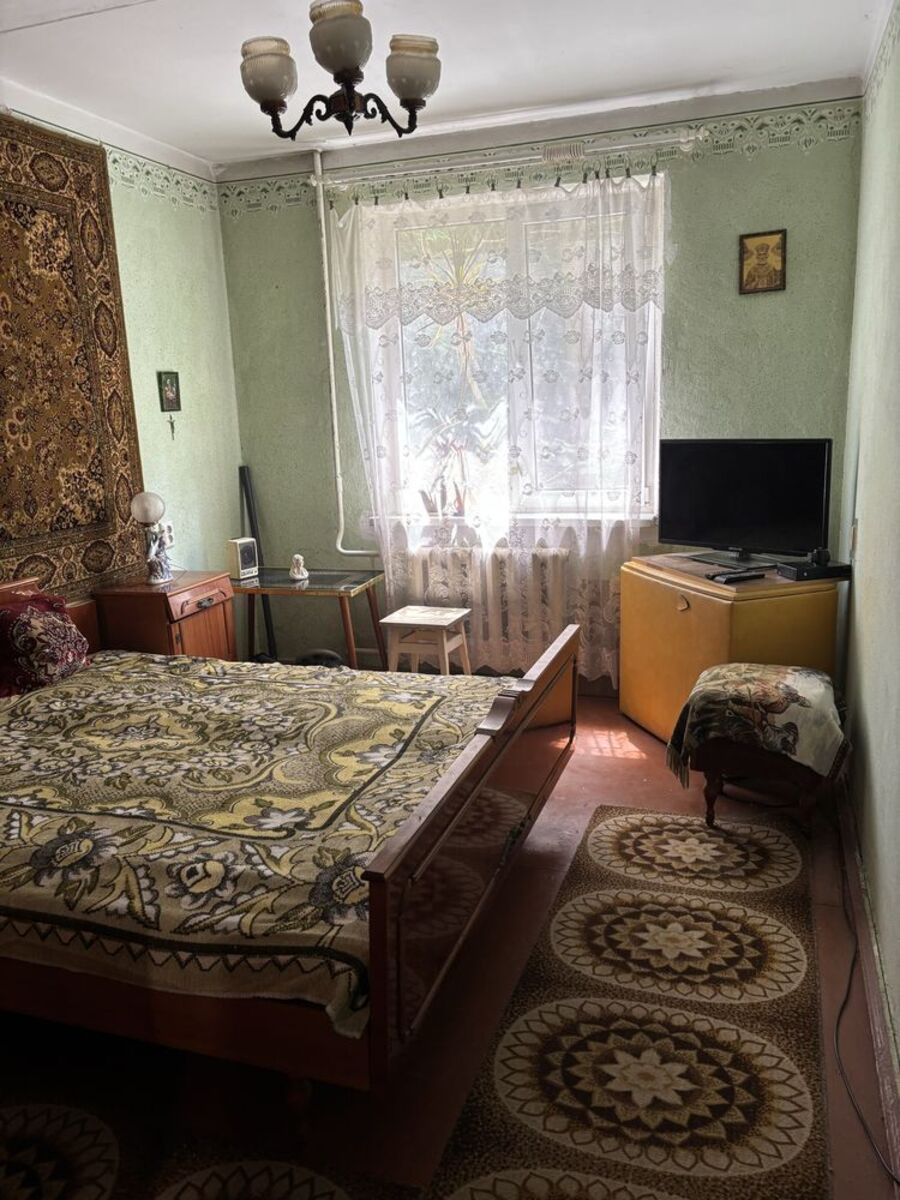 Продається квартира Івано-Франківська, Івано-Франківськ, Центр, Чорновола фото 1 Продається квартира Івано-Франківська, Івано-Франківськ, Центр, Чорновола фото 1