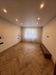 Двокімнатна квартира з якісним ремонтом та меблями у ЖК Озеро фото 3 Двокімнатна квартира з якісним ремонтом та меблями у ЖК Озеро фото 3