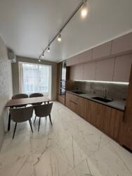 Продається квартира Волошина, 2Б, Івано-Франківськ, Івано-Франківська, Центр фото 2 Продається квартира Волошина, 2Б, Івано-Франківськ, Івано-Франківська, Центр фото 2