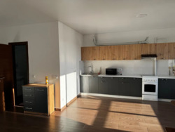 Продається квартира Івано-Франківська, Івано-Франківськ, Позитрон, Вовчинецька вул. фото 3 Продається квартира Івано-Франківська, Івано-Франківськ, Позитрон, Вовчинецька вул. фото 3