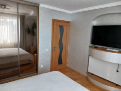 Продається квартира Івано-Франківська, Івано-Франківськ, Центр, Південний б-р фото 1 Продається квартира Івано-Франківська, Івано-Франківськ, Центр, Південний б-р фото 1