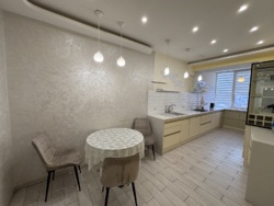 ��������� �������� �����-����������, �����-���������, ������, ճ���, 7 ���� 10