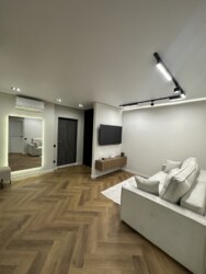 ��������� �������� �����-����������, �����-���������, �����, ������� �. ���., 79 ���� 10