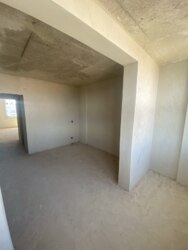 Продаж просторої трикімнатної квартири в обжитому будинку фото 17 Продаж просторої трикімнатної квартири в обжитому будинку фото 17