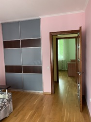   -, -, ó,  . ., 51  8