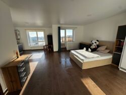 Продається квартира Івано-Франківська, Івано-Франківськ, Позитрон, Вовчинецька вул. фото 1 Продається квартира Івано-Франківська, Івано-Франківськ, Позитрон, Вовчинецька вул. фото 1