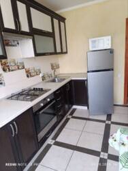 Продається квартира Івано-Франківська, Івано-Франківськ, Пасічна, Галицька, 66а фото 3 Продається квартира Івано-Франківська, Івано-Франківськ, Пасічна, Галицька, 66а фото 3