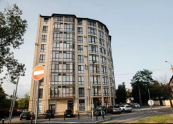 Продається квартира Івано-Франківська, Івано-Франківськ, Центр, Довга вул. фото 1 Продається квартира Івано-Франківська, Івано-Франківськ, Центр, Довга вул. фото 1