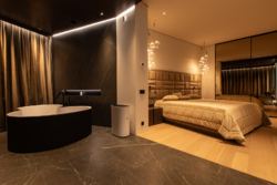 4     Comfort City  12