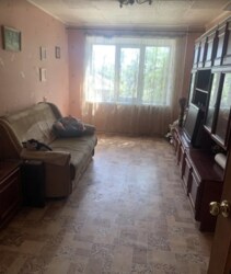 Продам 3 кімнатну квартиру в центрі фото 4 Продам 3 кімнатну квартиру в центрі фото 4