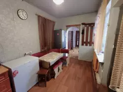 Продам трикімнатну квартиру з землею фото 3 Продам трикімнатну квартиру з землею фото 3