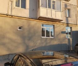 Продам 1 кімнатну квартиру на 101 му мікрорайоні фото 2 Продам 1 кімнатну квартиру на 101 му мікрорайоні фото 2