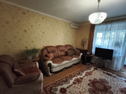 Продам трикімнатну квартиру по вул. Г. України в Кропивницькому фото 1 Продам трикімнатну квартиру по вул. Г. України в Кропивницькому фото 1