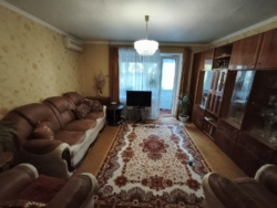 Продам трикімнатну квартиру по вул. Г. України в Кропивницькому фото 3 Продам трикімнатну квартиру по вул. Г. України в Кропивницькому фото 3