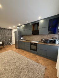 Продам трикімнатну квартиру фото 2 Продам трикімнатну квартиру фото 2