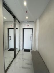  Taryan Towers,   !.  10