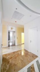  52    (Pechersk Plaza)  12