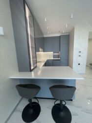  Taryan Towers,   !.  6