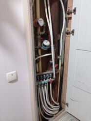 Продам двокімнатну квартиру на Салтівці перший поверх з балконом... фото 4 Продам двокімнатну квартиру на Салтівці перший поверх з балконом... фото 4