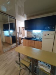 Продам МегаКруту та велику гостинку на Салтівці - полний фарш... фото 2 Продам МегаКруту та велику гостинку на Салтівці - полний фарш... фото 2