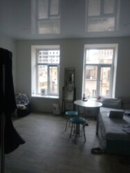 Продам дешеву квартиру-студію в центрі по вулиці Феєрбаха... фото 4 Продам дешеву квартиру-студію в центрі по вулиці Феєрбаха... фото 4