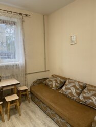 Продам гостинку на Одеській - євроремонт, меблі та техніка залишаються... фото 4 Продам гостинку на Одеській - євроремонт, меблі та техніка залишаються... фото 4