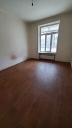 Продам 2-х кімнатну в центрі Харкова, будинок - пам'ятник архітектури! фото 6 Продам 2-х кімнатну в центрі Харкова, будинок - пам'ятник архітектури! фото 6