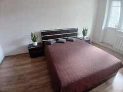 Продам двокімнатну квартиру на Салтівці перший поверх з балконом... фото 1 Продам двокімнатну квартиру на Салтівці перший поверх з балконом... фото 1