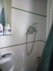 Продам дешеву квартиру-студію в центрі по вулиці Феєрбаха... фото 7 Продам дешеву квартиру-студію в центрі по вулиці Феєрбаха... фото 7