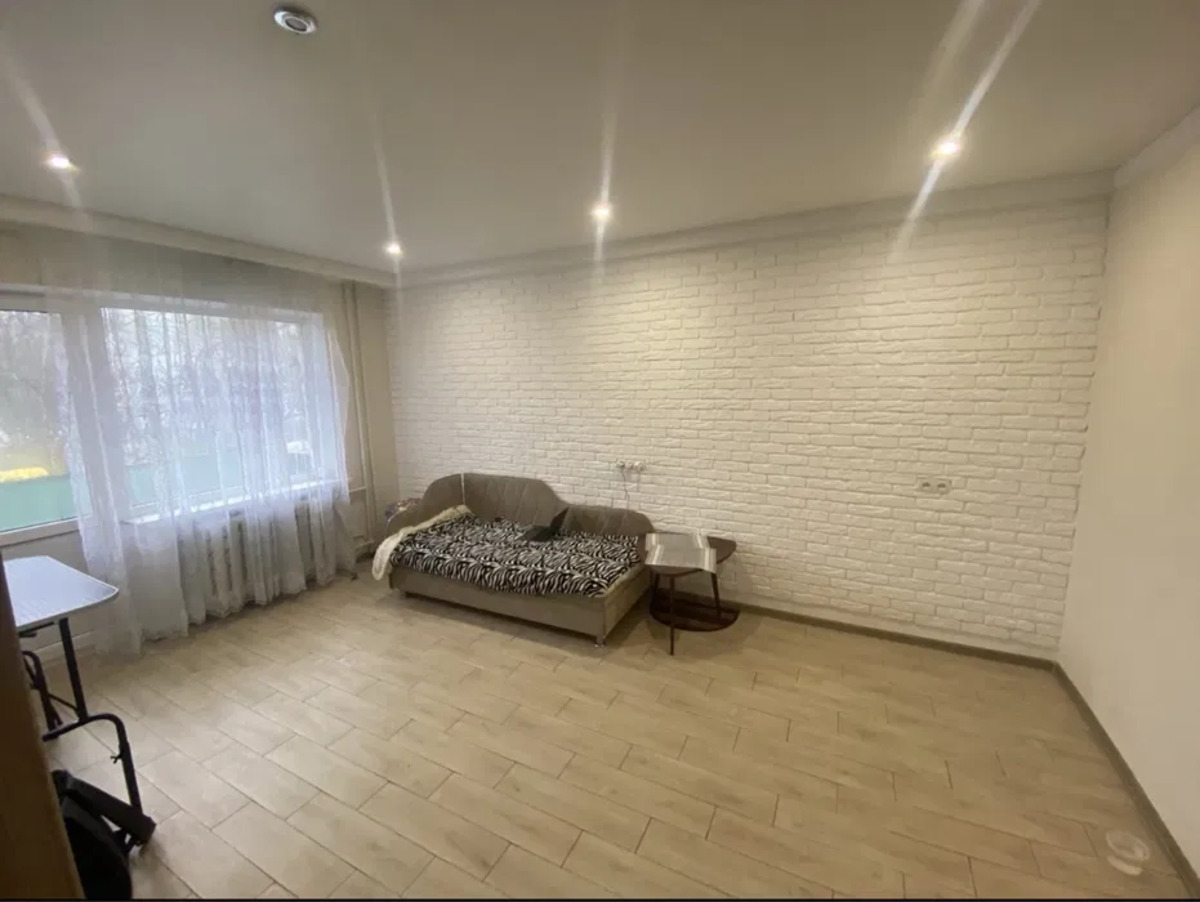 Продається квартира Запорізька, Запоріжжя, Хортицький, Ентузіастів вулиця, 4 фото 1 Продається квартира Запорізька, Запоріжжя, Хортицький, Ентузіастів вулиця, 4 фото 1
