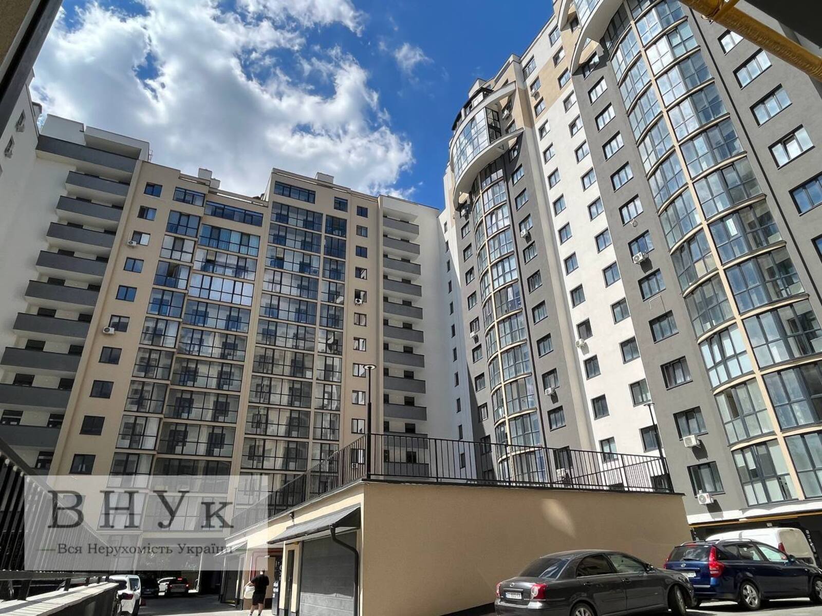 Продам квартиру в елітному ЖК 'Панорама' фото 1 Продам квартиру в елітному ЖК 'Панорама' фото 1