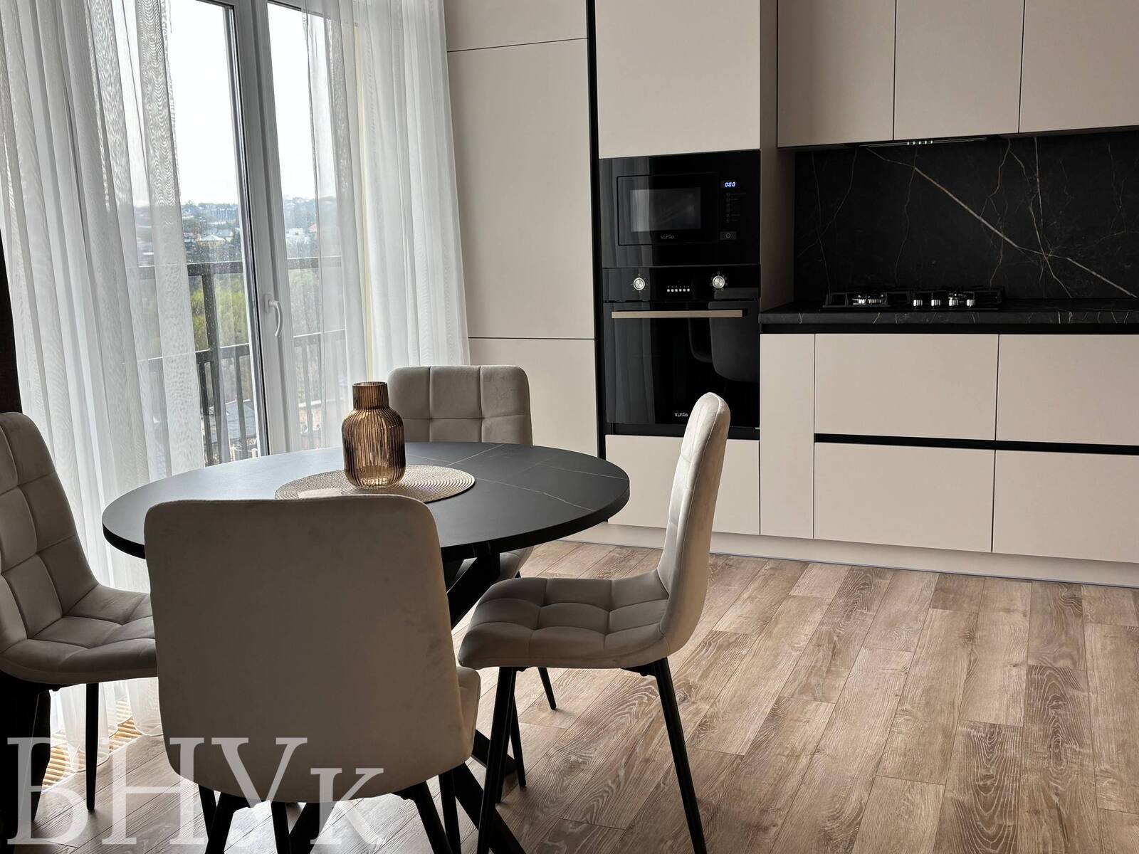 ������ ������� 2-������� �������� � ����� �������� � �� ��������� ������ �� ��������� ���� 1