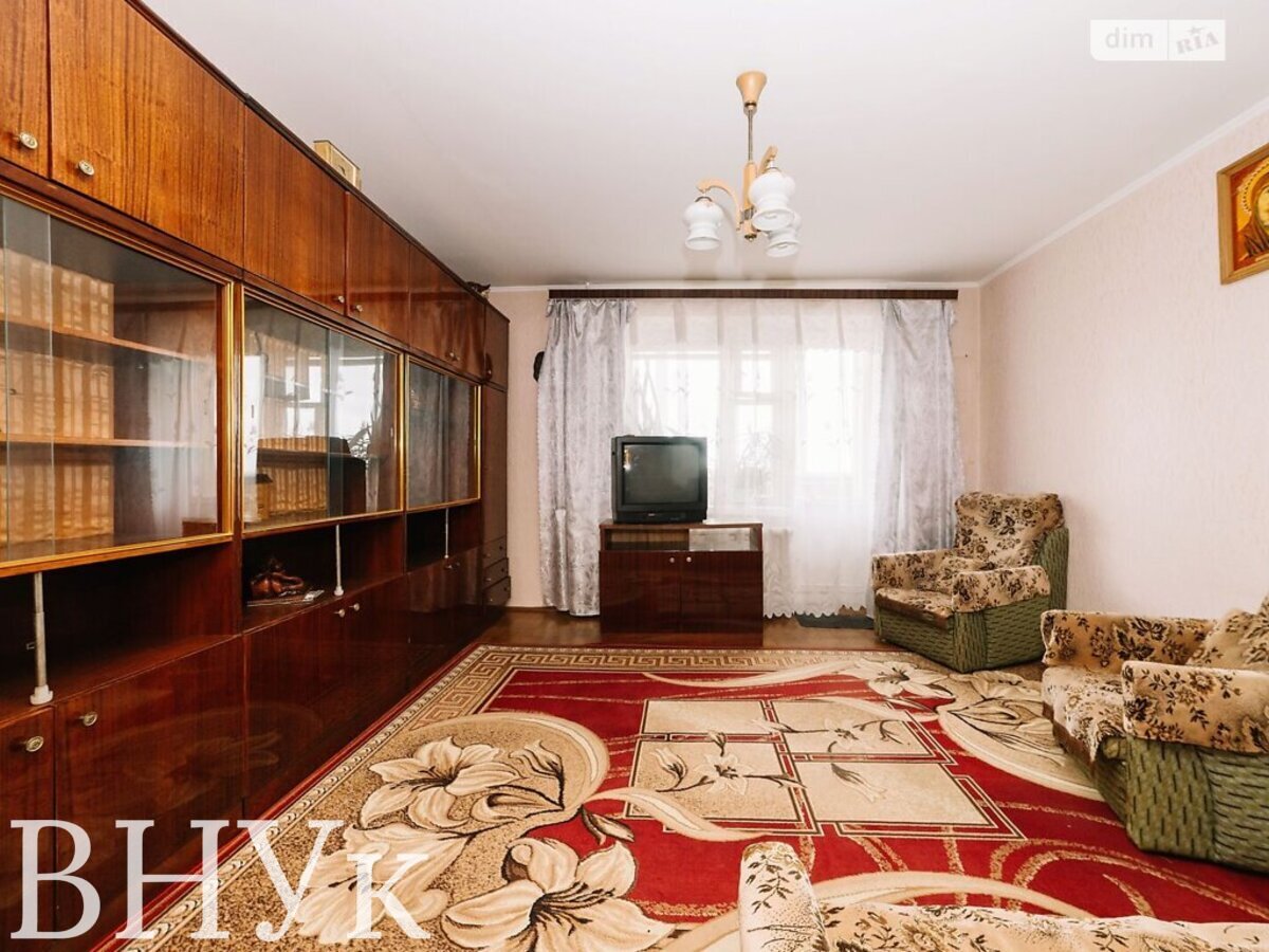 ������ 4-������� �������� � ������������ ������ ���� ���� 1