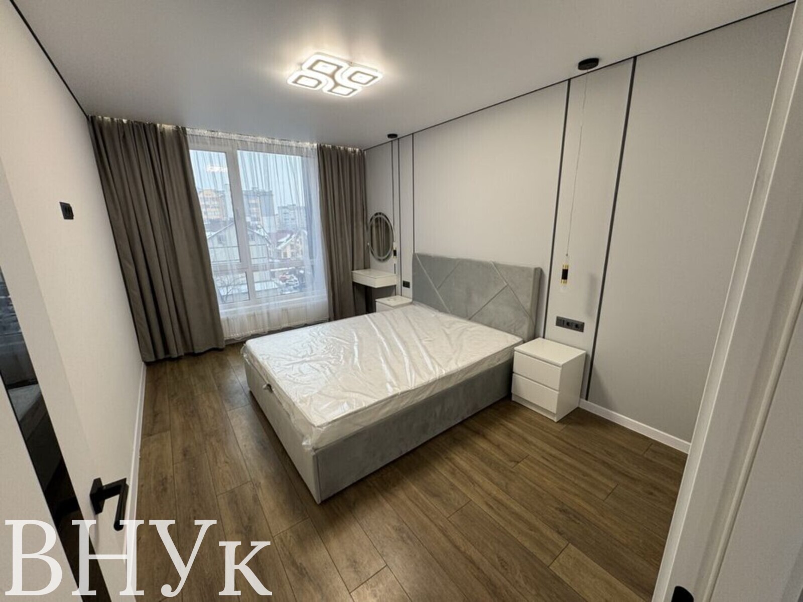 🏢 ����������� �������� 42,7 �² � �� UONE ���� 1